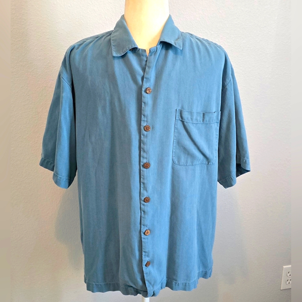 TOMMY BAHAMA Button-Up Short Sleeve Shirt